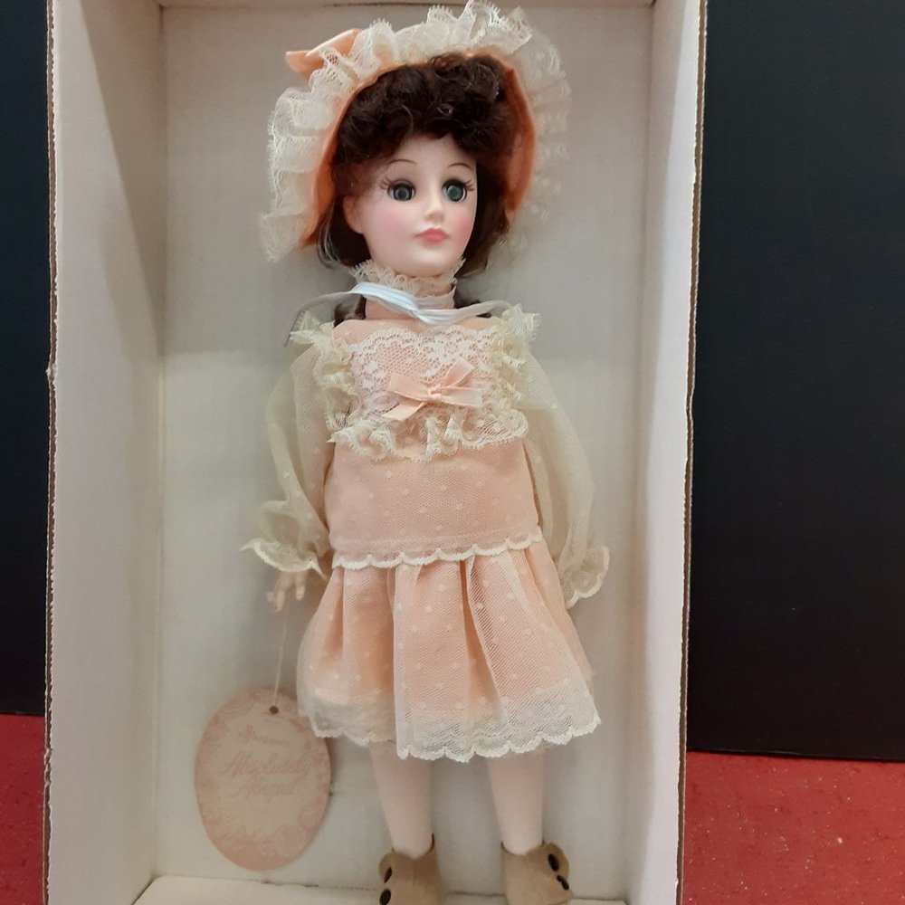 Effanbee Absolutely Abigail Recital Time Doll #3312